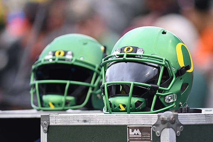 greatest-helmets-college-football-history-oregon.jpg